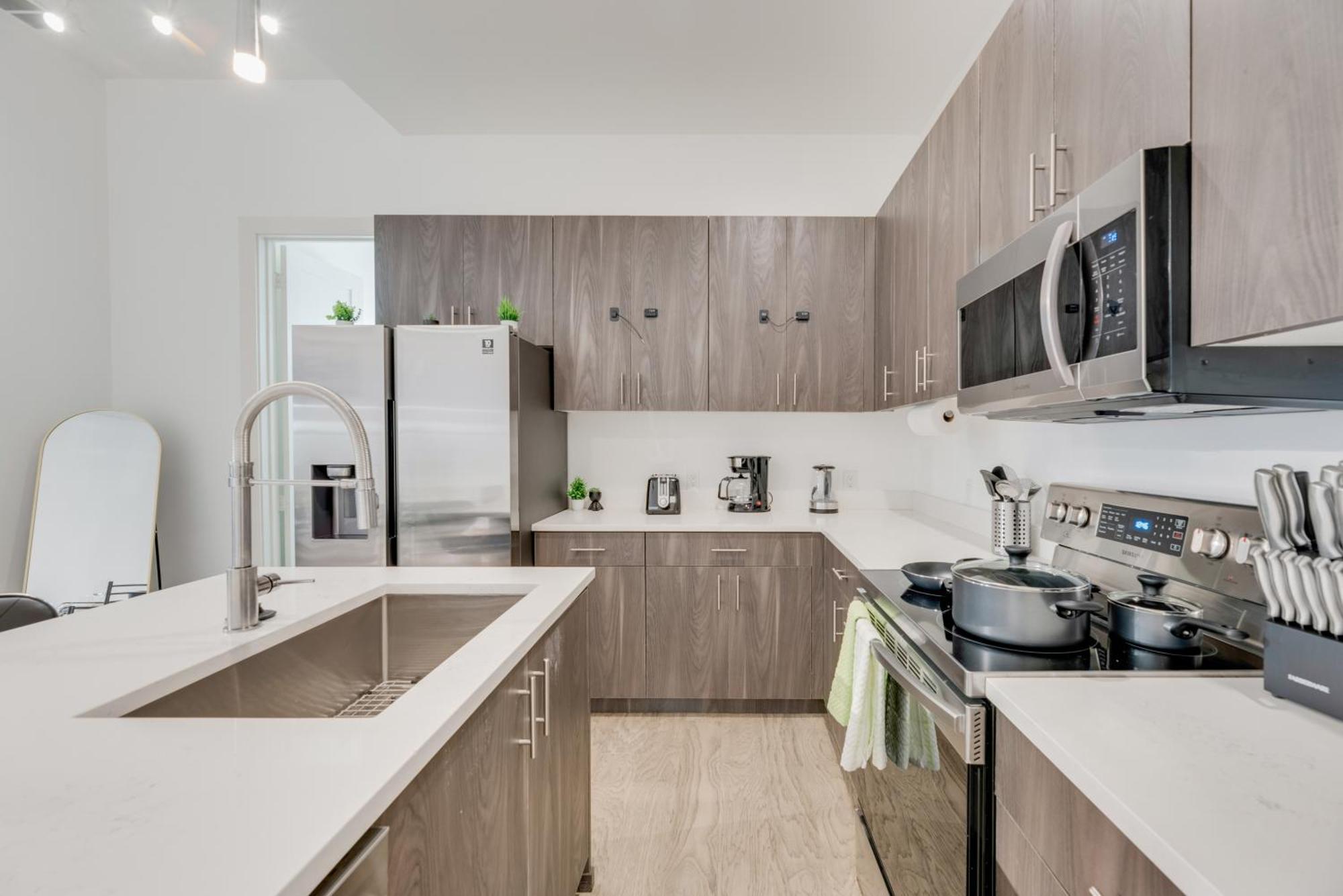 Snappy Loft Style 2Br I Gym I Parking I Workspace Dallas Exterior foto
